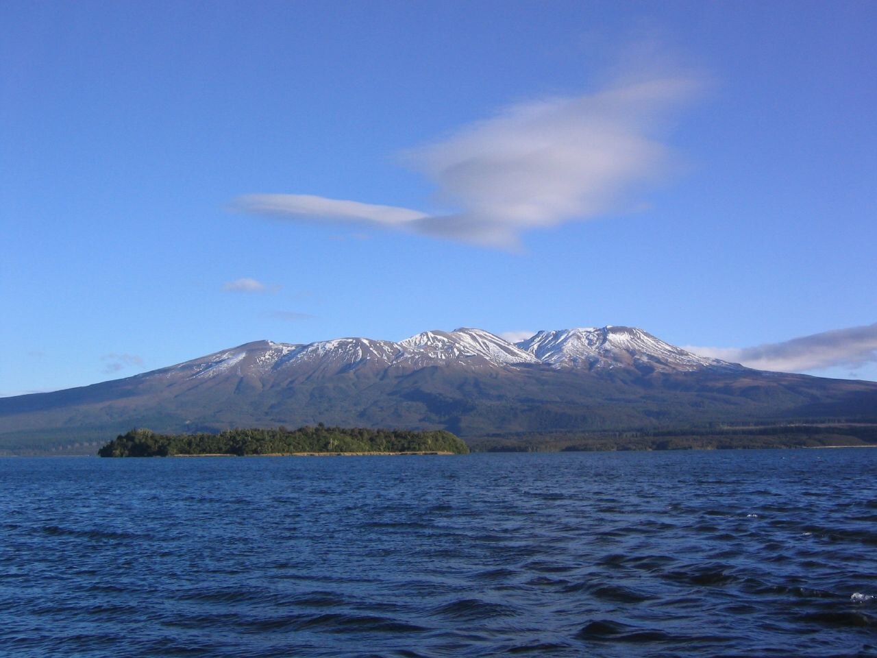 Tongariro volcanic landscape with rugged mountains, dramatic peaks, and alpine terrain